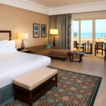 Blick in das Zimmer im Hilton Al Hamra Golf Beach Resort