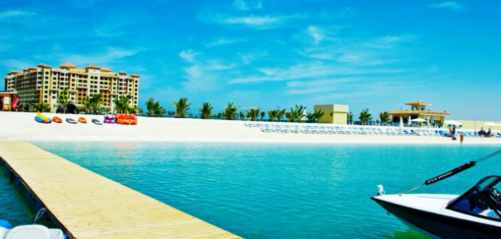 Blick auf den Strand des Marjan Island Resort and Spa