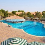 Poollandschaft im Bin Majid Beach Resorts